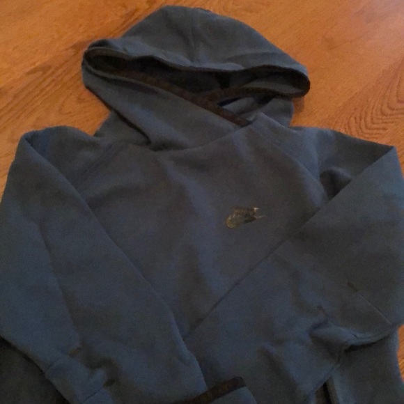 Nike Turquoise Hoodie with Thumb Holes - Picture 2 of 4